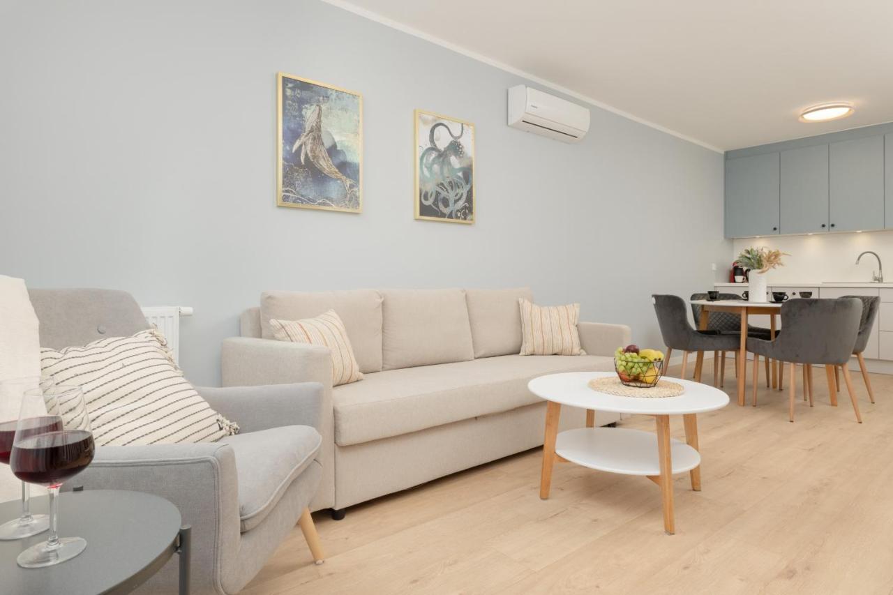 Wellness Resort Apartments Dziwnow Riverfront By Noclegi Renters Extérieur photo