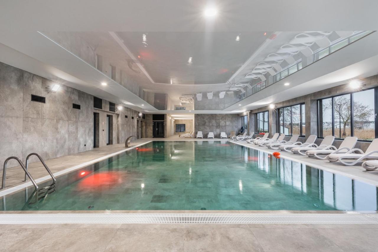 Wellness Resort Apartments Dziwnow Riverfront By Noclegi Renters Extérieur photo