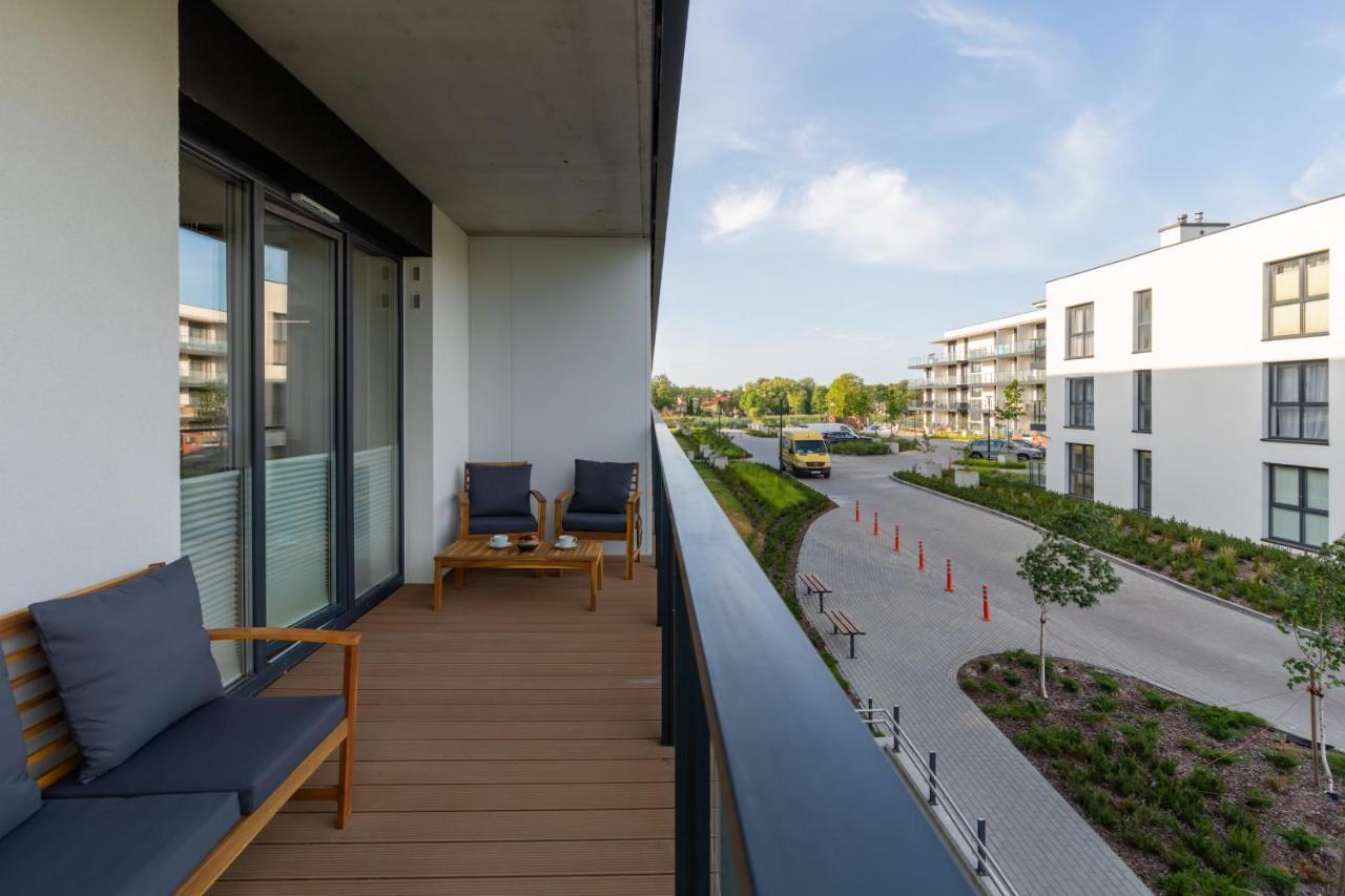Wellness Resort Apartments Dziwnow Riverfront By Noclegi Renters Extérieur photo